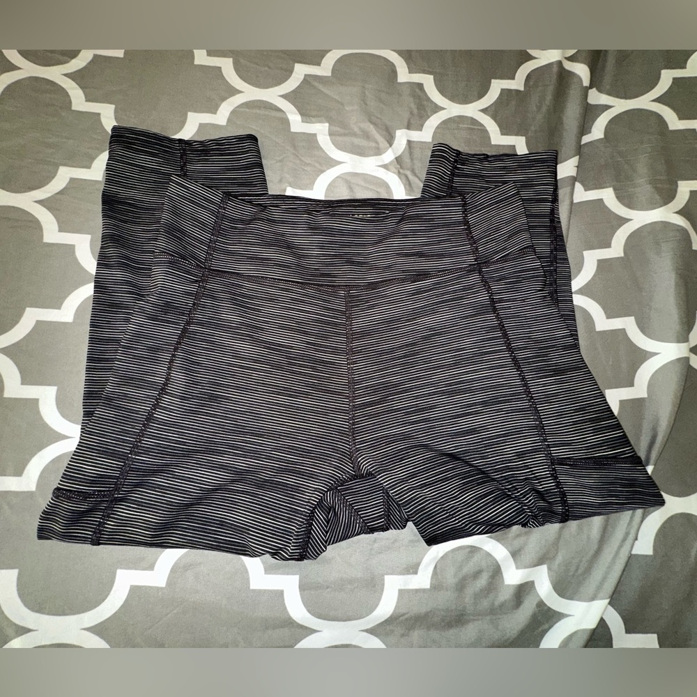 Tek Gear. Women’s leggings.